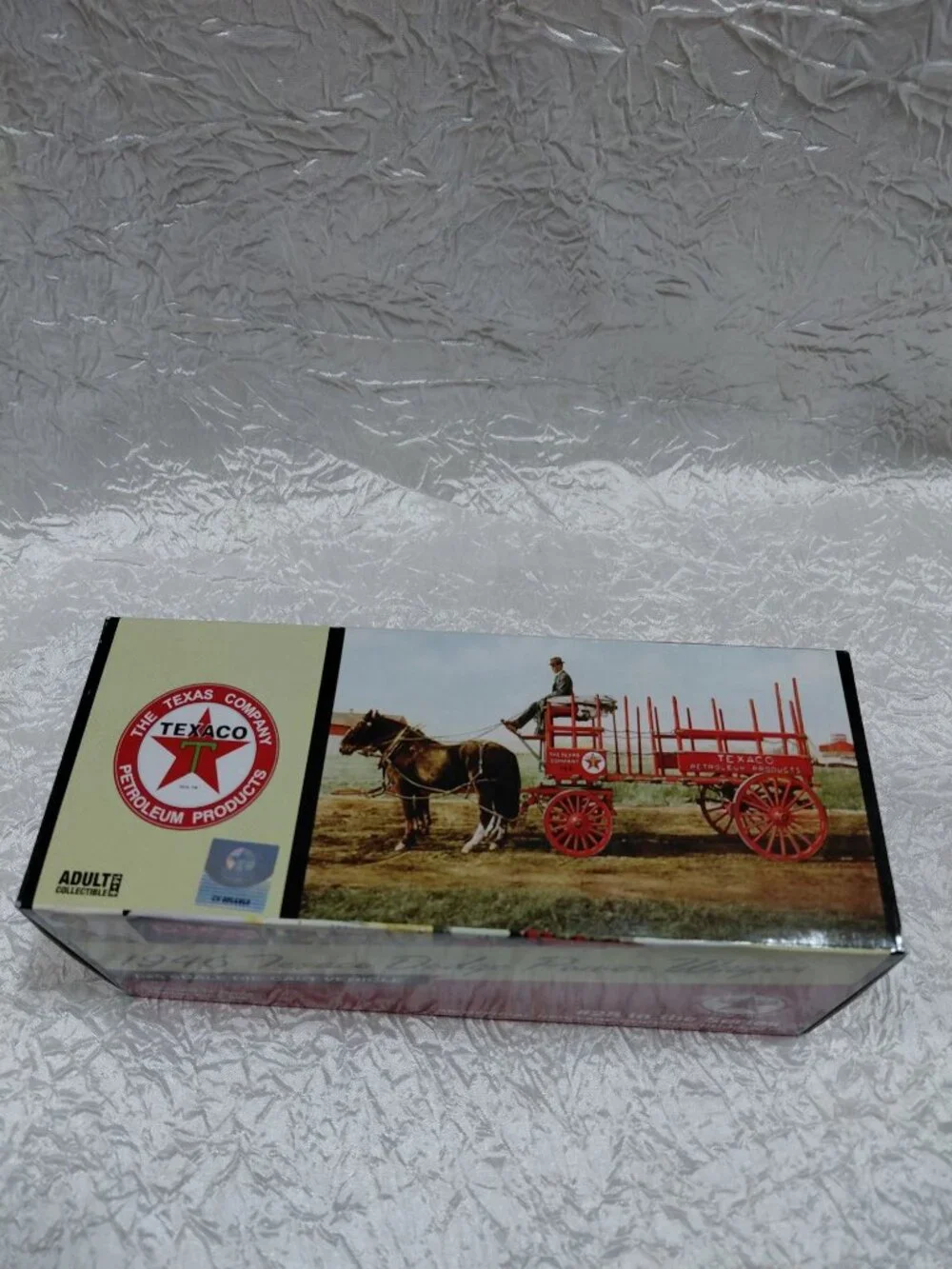 NIB 1946 Texaco Dodge Power Wagon 1:25 Scale Die-Cast Vehicle Brushed Metal - Picture 4 of 7